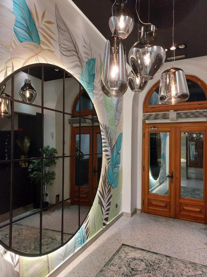 בלגרד Natali Luxury Suites- Mini Rooms מראה חיצוני תמונה