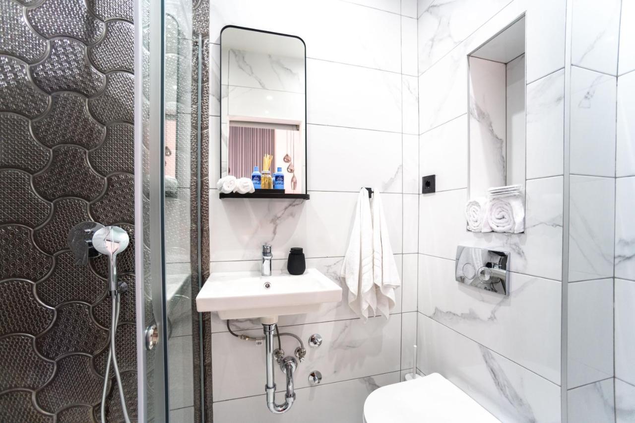 בלגרד Natali Luxury Suites- Mini Rooms מראה חיצוני תמונה