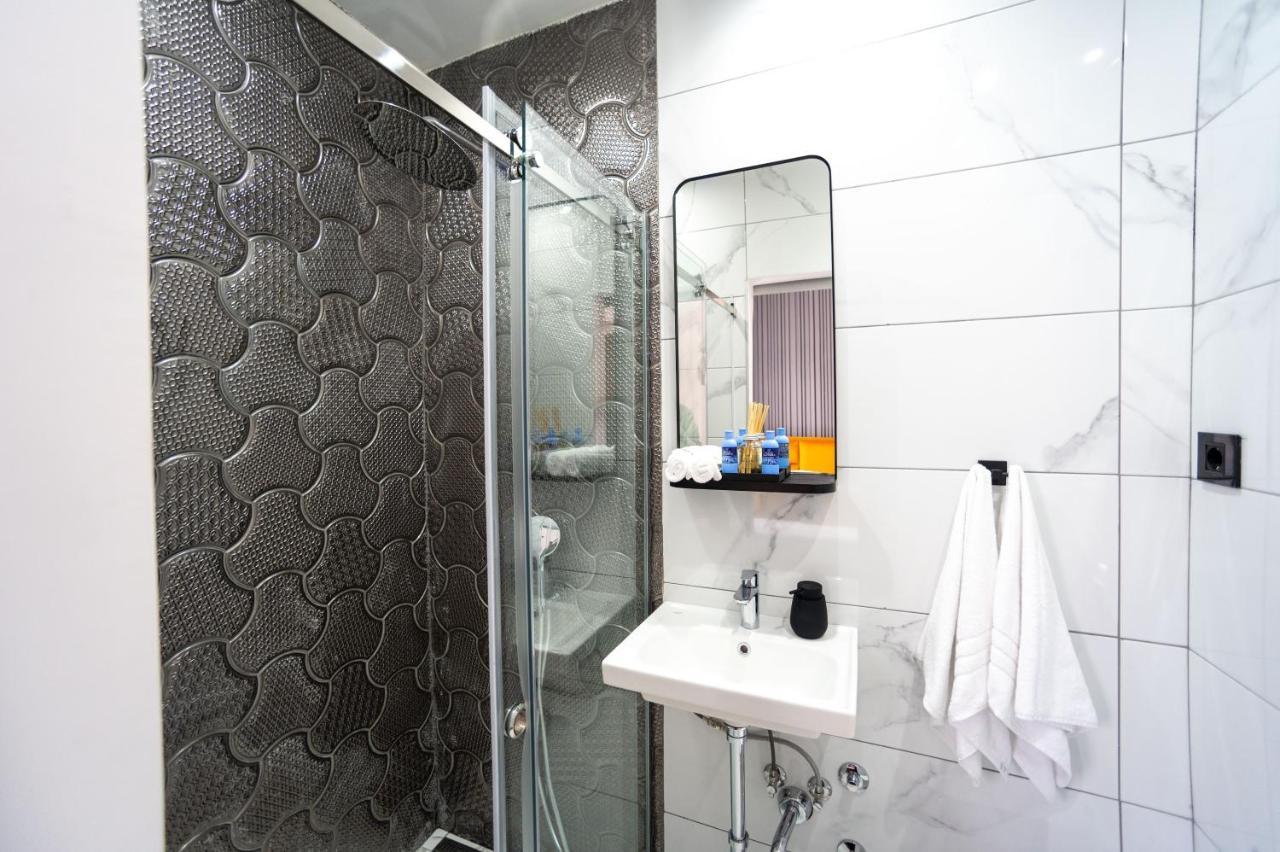 בלגרד Natali Luxury Suites- Mini Rooms מראה חיצוני תמונה