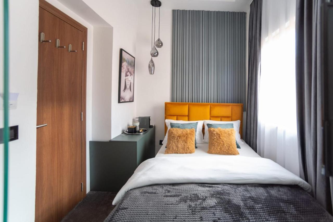 בלגרד Natali Luxury Suites- Mini Rooms מראה חיצוני תמונה