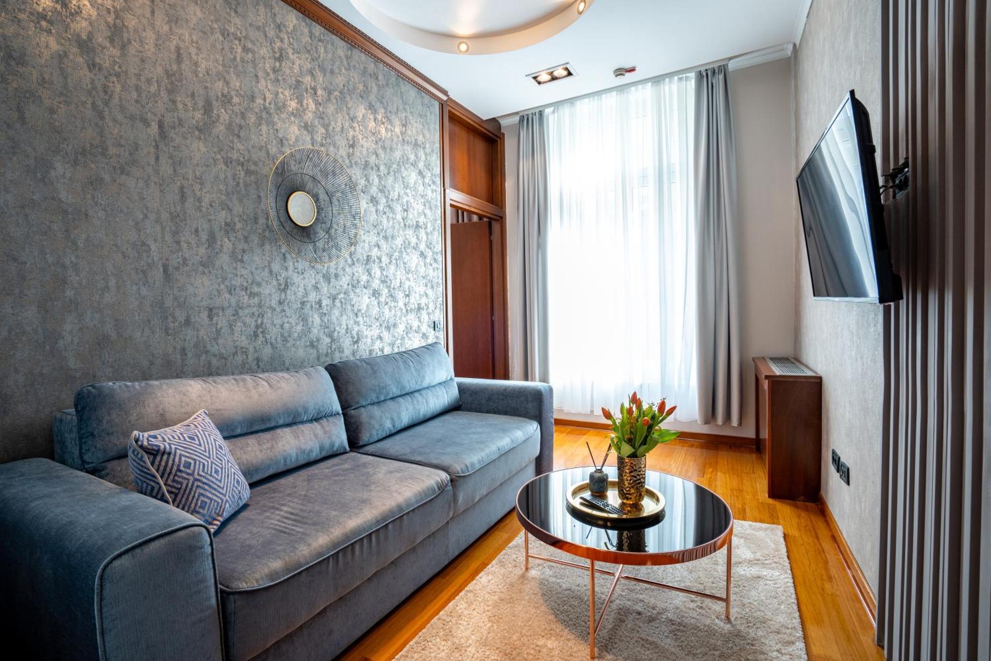 בלגרד Natali Luxury Suites- Mini Rooms מראה חיצוני תמונה