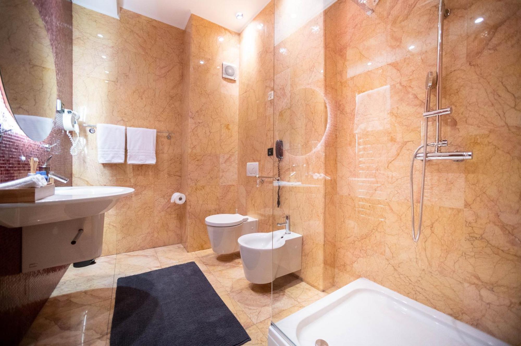 בלגרד Natali Luxury Suites- Mini Rooms מראה חיצוני תמונה